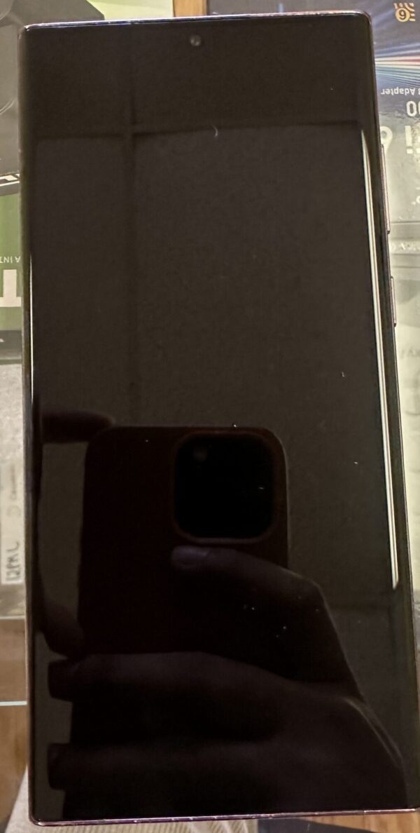 Samsung Galaxy S22 Ultra 5G 128GB -  Unlocked