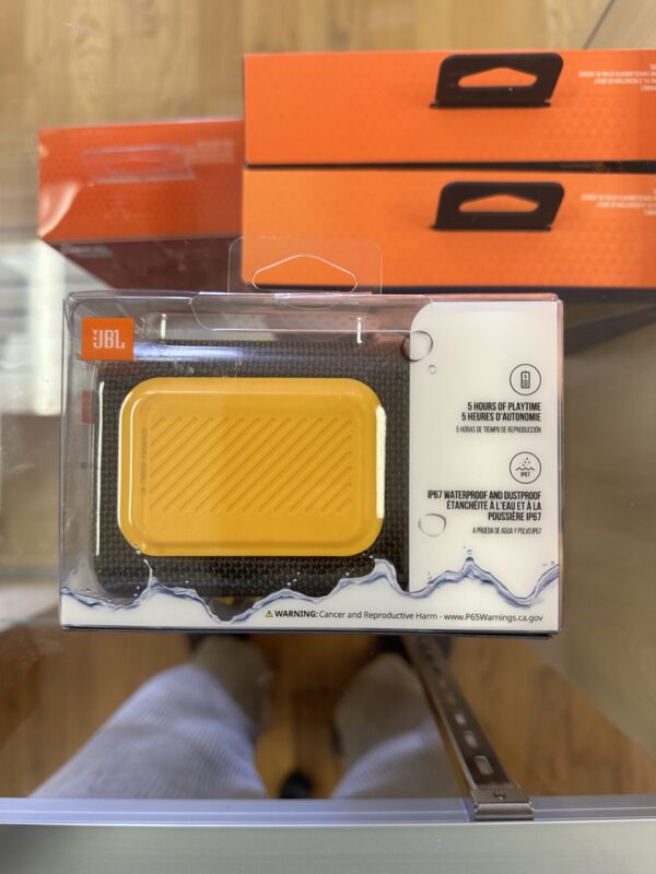 JBL Go 3- Ultra-Portable, Waterproof and Dustproof Bluetooth Speaker, 7-Hour Built-in Battery, Made in Part with Recycled Materials (Blue) - Image 2